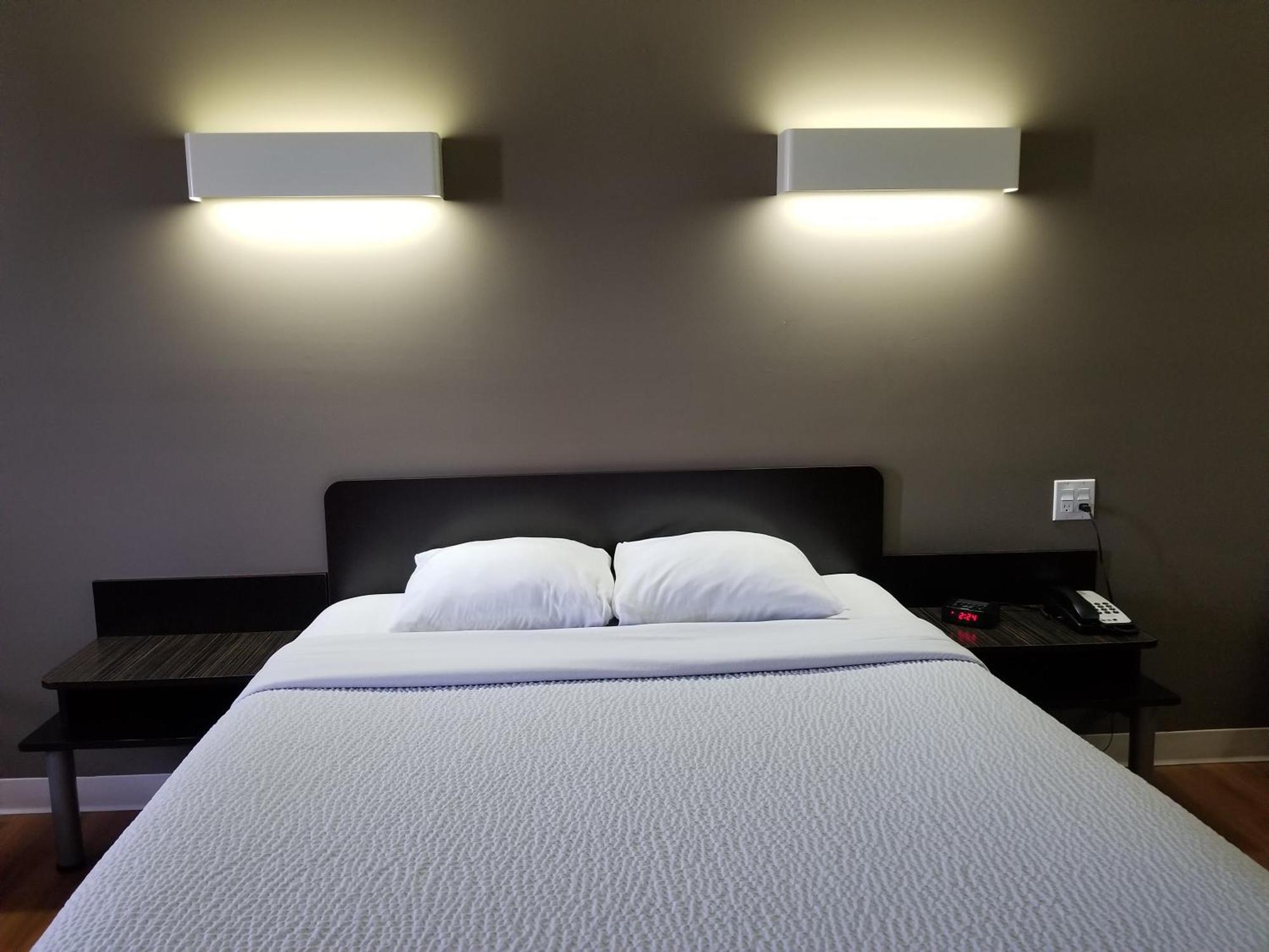 Joys Inn Innisfail, Ab ภายนอก รูปภาพ