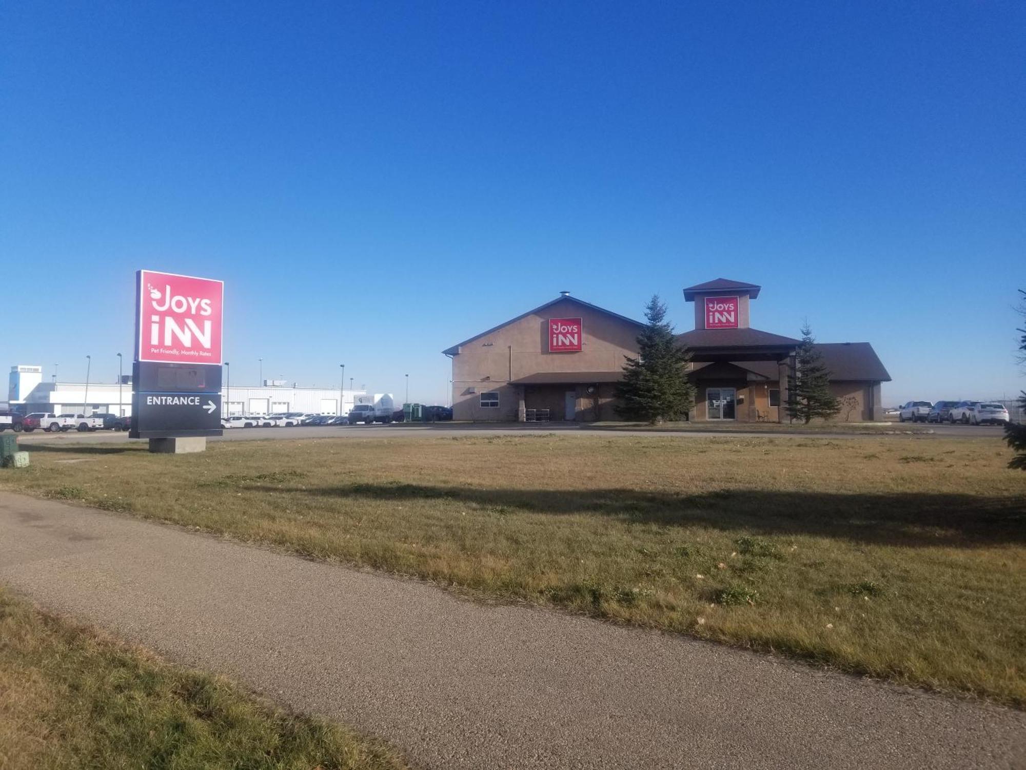 Joys Inn Innisfail, Ab ภายนอก รูปภาพ