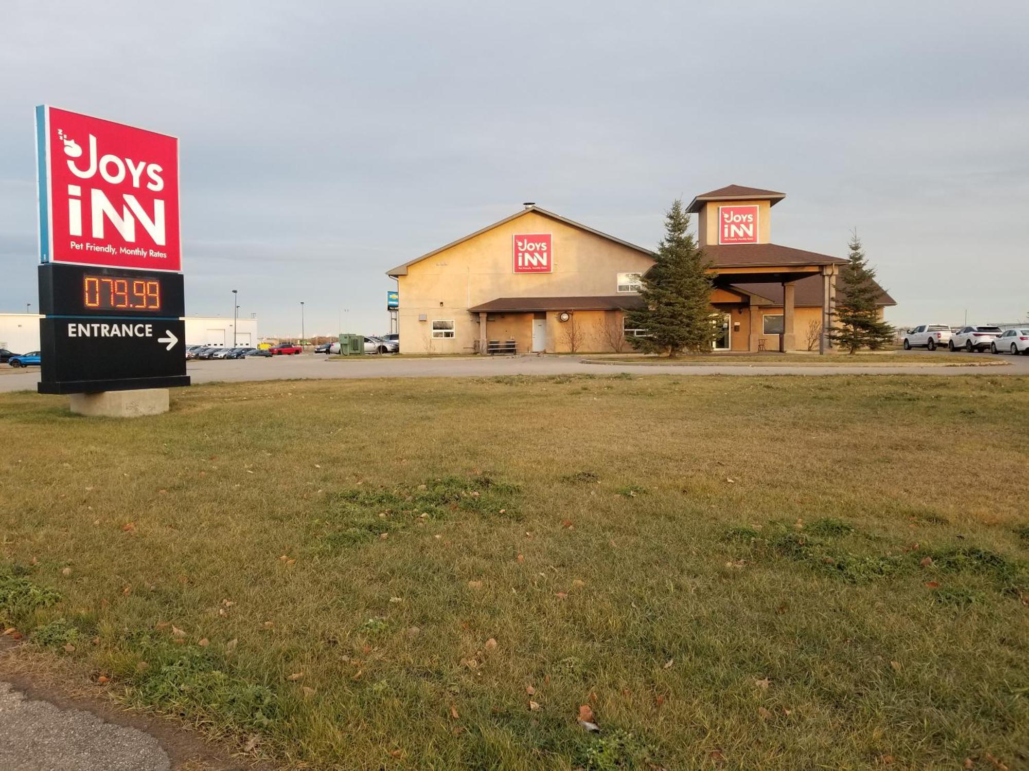 Joys Inn Innisfail, Ab ภายนอก รูปภาพ