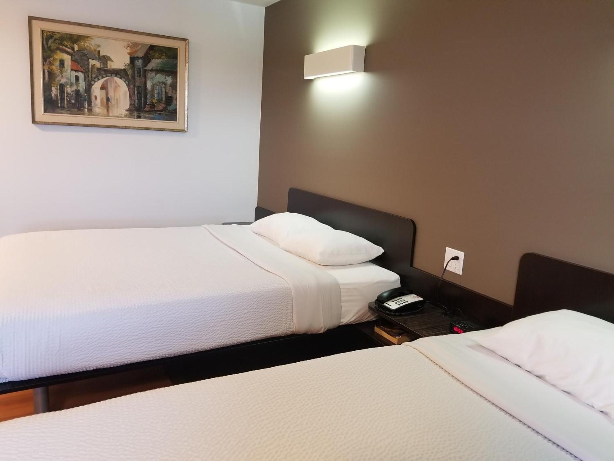 Joys Inn Innisfail, Ab ภายนอก รูปภาพ